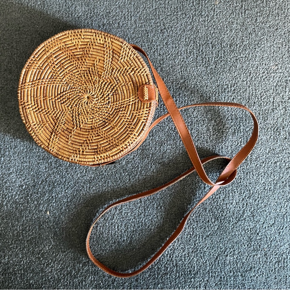Hartwood House Rattan The Sol Circle Bag